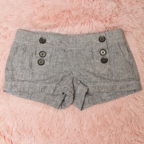 Express Pants - Express linen shorts